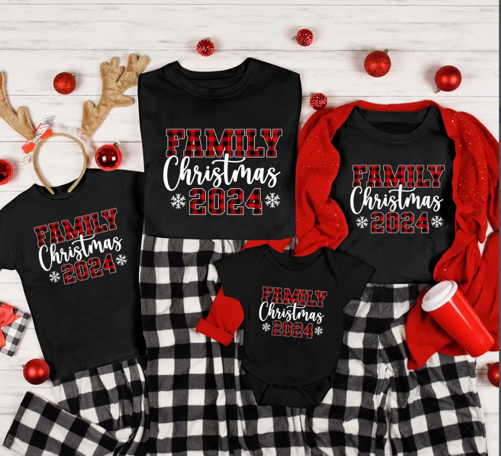 CHRISTMAS FAMILY 2024